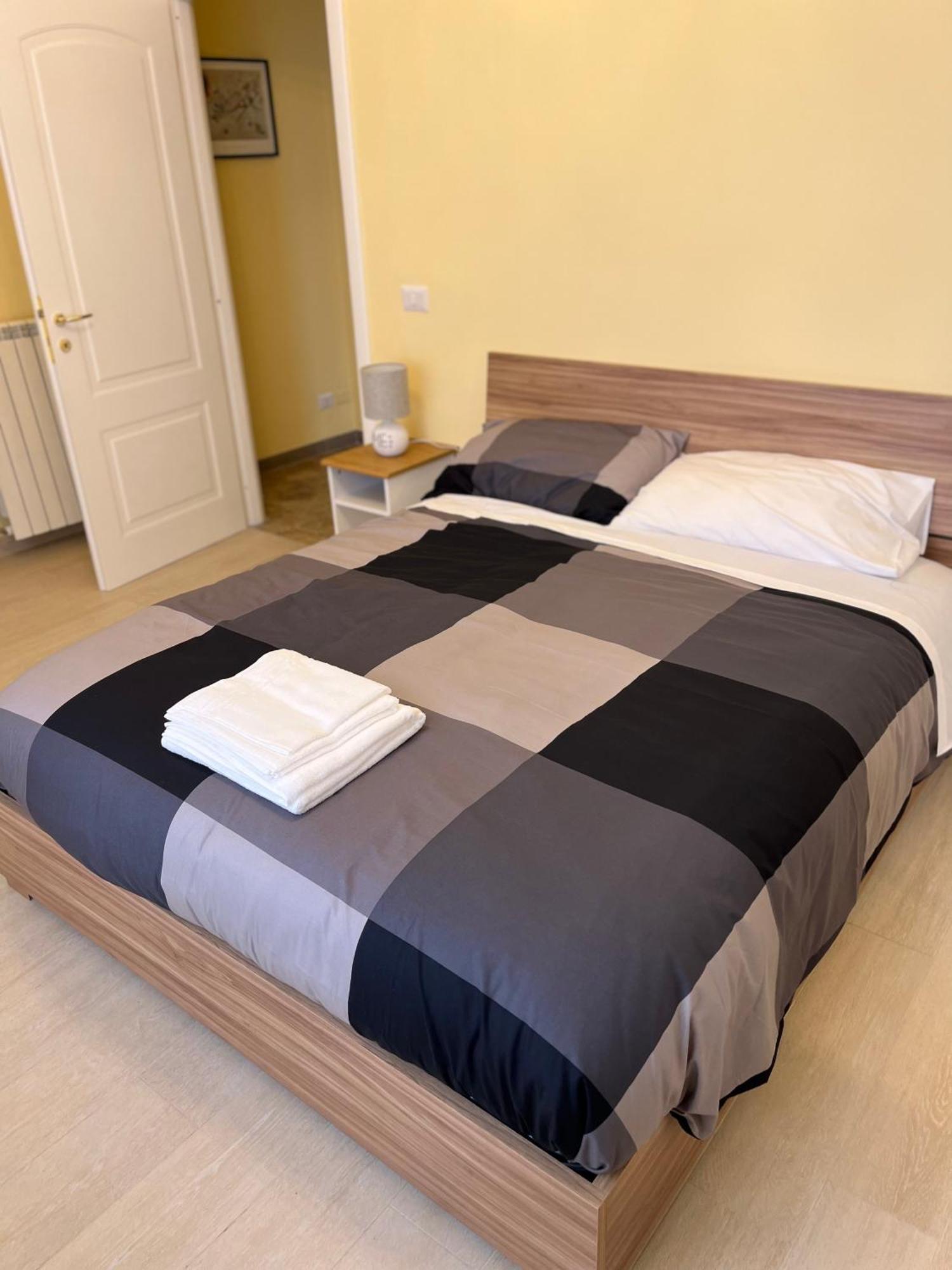 Mbm Casa Vacanze Рим Экстерьер фото